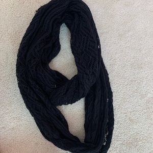 Black infinity scarf